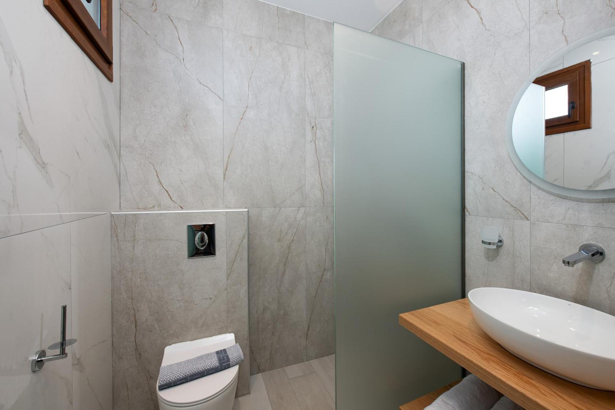 Olivento Beach Front Suites Potos Extérieur photo